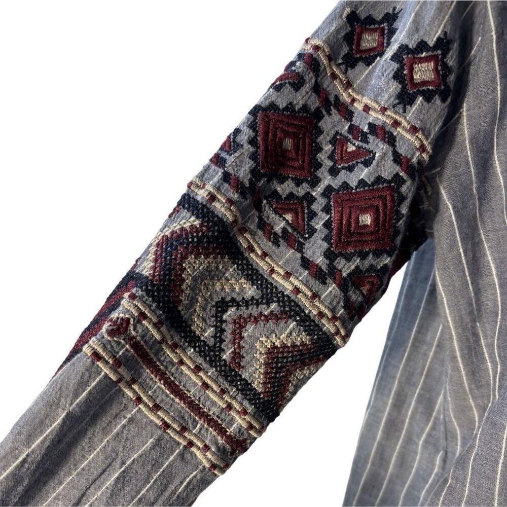 Johnny Was Womens Embroidered Boho Tunic Top Blue Red Long Sleeve Size M - Picture 9 of 10